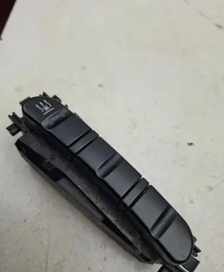 Mercedes-Benz C W203 Seat heating switch 2038219458 30168360001 3307090100
