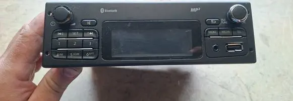 Renault Master III Radio/CD/DVD/GPS head unit 281151808R