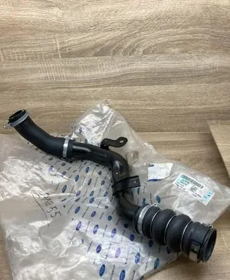 Intercooler hose/pipe