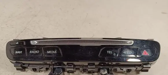 Mercedes-Benz C W205 Head unit multimedia control A2059053601