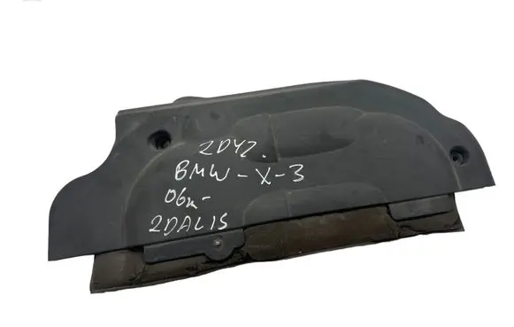 BMW X3 E83 Engine hood trim 1114778900906 7789009