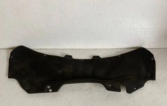 Nissan Qashqai Engine bonnet/hood sound/heat insulation PODBITKA