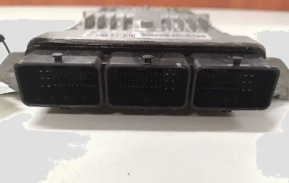 Peugeot 607 Engine control unit/module 5WS40379AT SW9658198080 HW9648237680