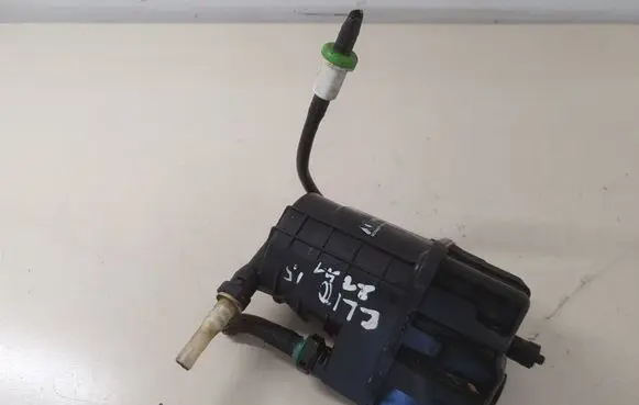 Renault Clio III Fuel filter housing 