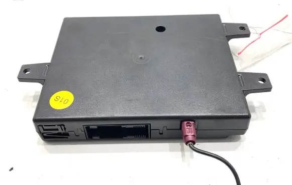 Volkswagen PASSAT CC Bluetooth control unit module 3C8035730E