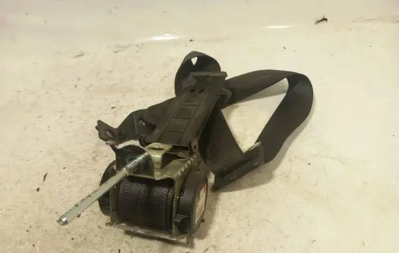 Opel Zafira B Front seatbelt 560834901G