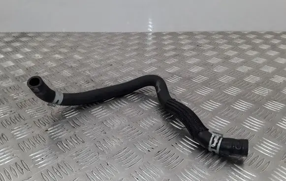 Toyota Auris E180 Engine coolant pipe/hose