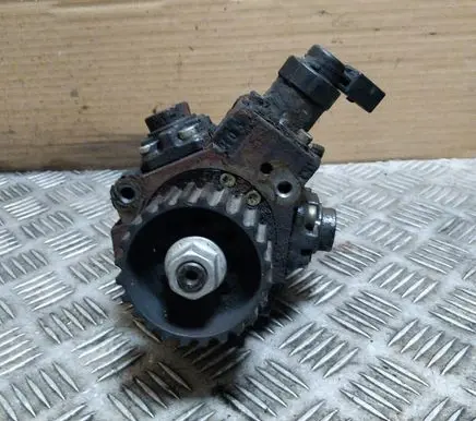 Audi A6 S6 C6 4F Fuel injection high pressure pump 0445010154