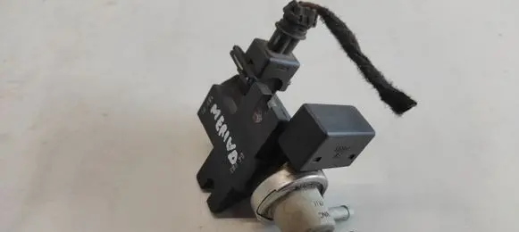 Mazda 6 Turbo solenoid valve 04083 68201 72180339