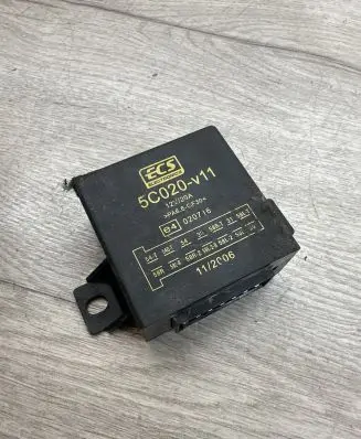 Mercedes-Benz E W211 Tow bar trailer control unit/module 5C020V11 E4020716 12W20A