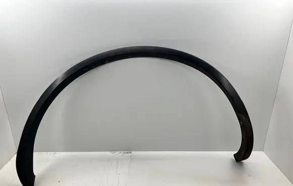Volkswagen Touareg II Rear arch trim 7P6854819B