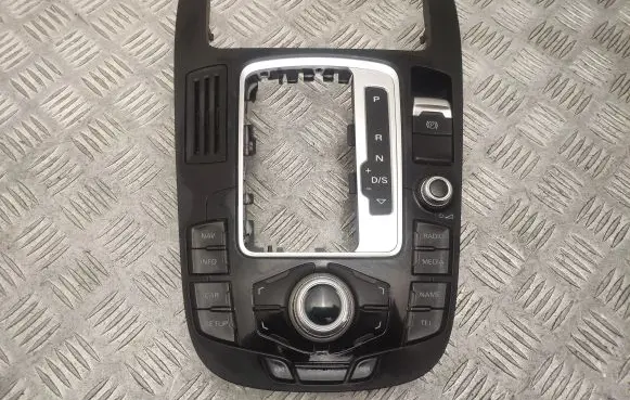 Audi A4 Allroad B8 Head unit multimedia control 8T0919611