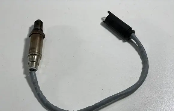 BMW 6 E63 E64 Lambda probe sensor 7512002 0258005321 751200202