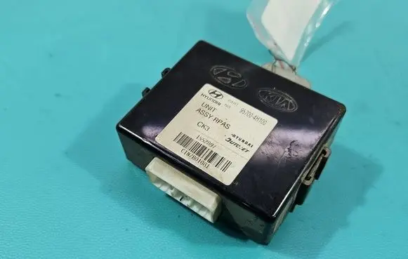 Hyundai H-1, Starex, Satellite Parking PDC control unit/module 957004H100 IMPRK1566331