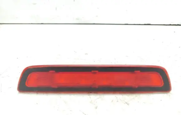 Suzuki Swift III Third/center stoplight L90083677 L90083678 L90081261