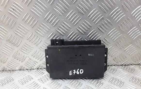 Audi TT Mk1 Engine control unit/module 8n8962267b