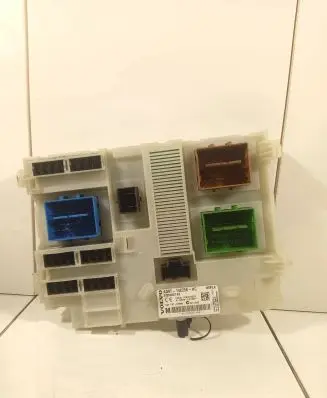 Volvo XC70 Fuse module AG9T14C256HC 31254837AC 3659AF01125TP