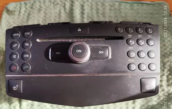 Mercedes-Benz C AMG W204 Radio/CD/DVD/GPS head unit A2048700594 A2048700089 A0004429160