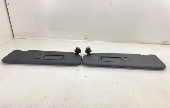 BMW 2 F44 Sun visor 9483200 9483199 20150310