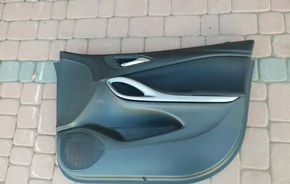Opel Astra K Front door card panel trim