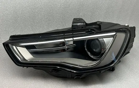 Audi A3 S3 8V Headlight/headlamp 8V0941005C 01074027AF 1EL01074027