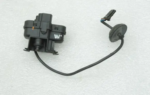 Volkswagen Tiguan Fuel tank cap lock 3T0810773 3T0810773A