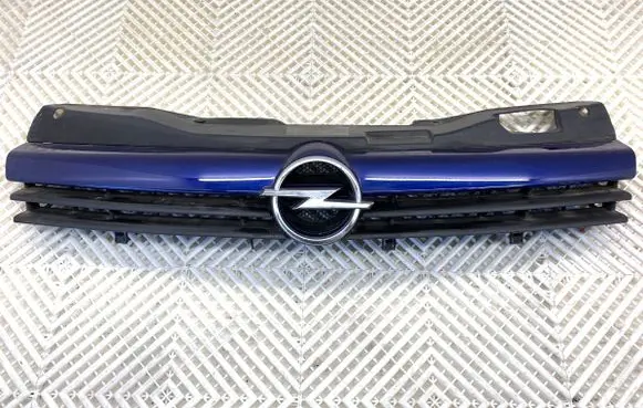 Opel Astra H Front grill 