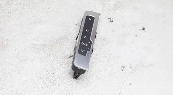 Audi Q5 SQ5 Gear shift selector indicator 8R1713463