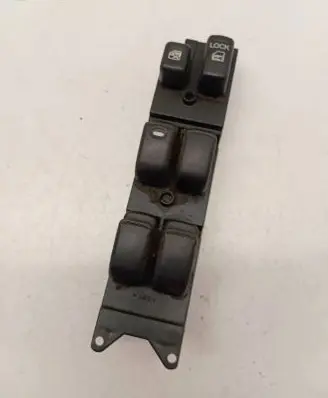 Mitsubishi Galant Electric window control switch MR400711 A0103