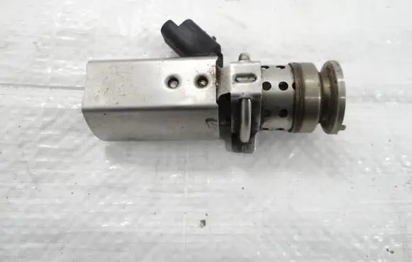 Peugeot 308 AdBlue injector 9813930180
