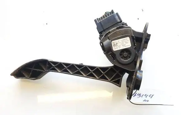 Ford Transit Accelerator throttle pedal 6c119f836cb 6c11-9f836-cb