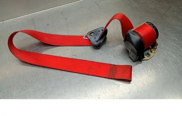 Seat Ibiza II (6k) Front seatbelt