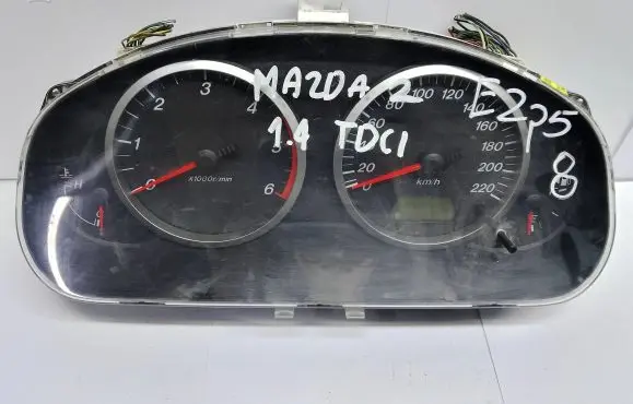 Mazda 2 Speedometer (instrument cluster) J37G