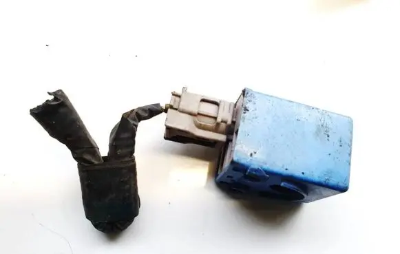 Toyota Avensis T270 Other relay 8974705010 89747-05010