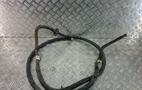 Positive cable (battery)