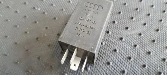 Audi A4 S4 B5 8D Other relay 4D0907131 D113-01