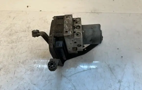 BMW X5 E70 ABS Pump 6798284 679828401