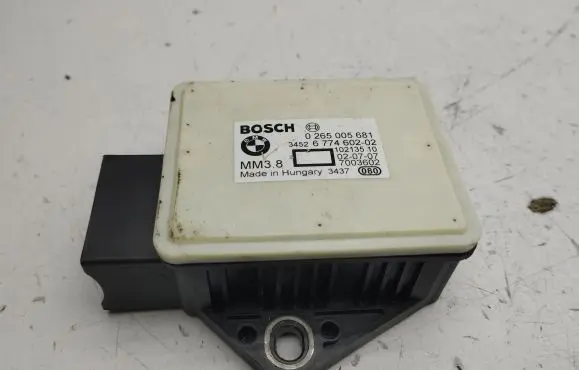 BMW 5 E60 E61 ESP (stability system) control unit 6774602
