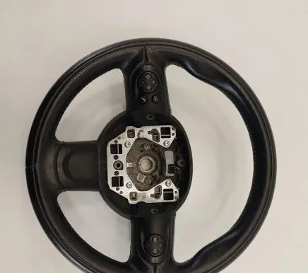 Mini One - Cooper Clubman R55 Steering wheel