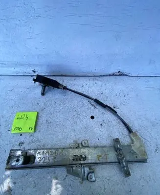 Mazda 323 Rear door manual window regulator 