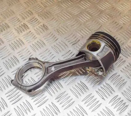 Porsche Cayenne (92A) Piston 