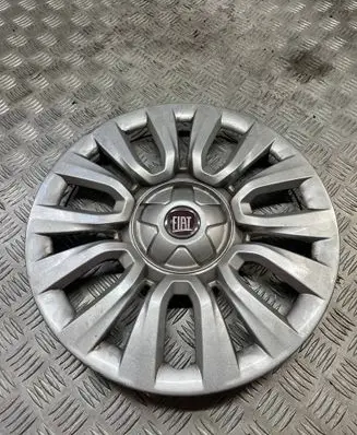 Fiat Tipo R15 wheel hub/cap/trim 735601571