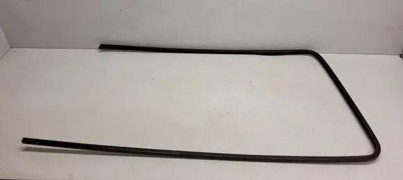 Volkswagen II LT Front door window/glass frame 