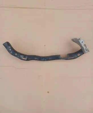 Subaru Legacy Front bumper mounting bracket 