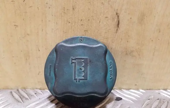 Volvo S70 V70 V70 XC Coolant expansion tank/reservoir cap 9445462