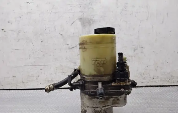 Opel Vectra C Power steering pump