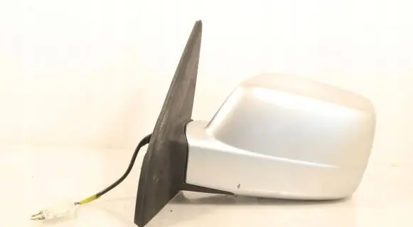 Nissan X-Trail T30 Front door electric wing mirror E13010621