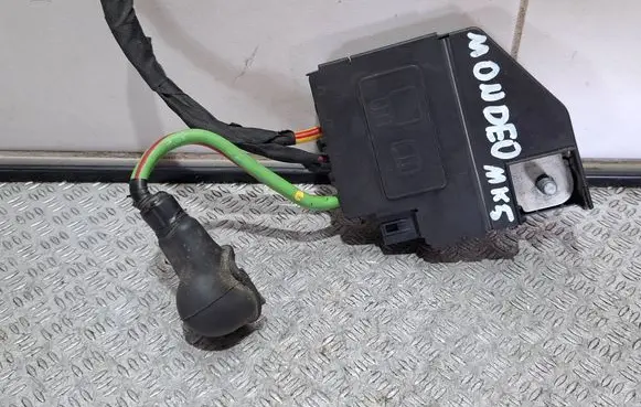 Ford Mondeo MK V Positive wiring loom DU5T14A094AB