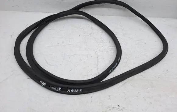 Seat Ibiza V (KJ) Loading door rubber seal (on body) 