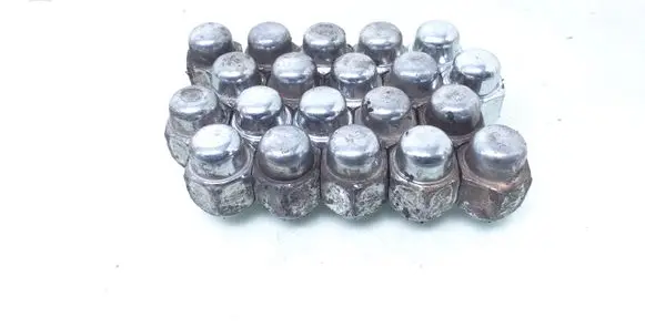 Hyundai Santa Fe Nuts/bolts 